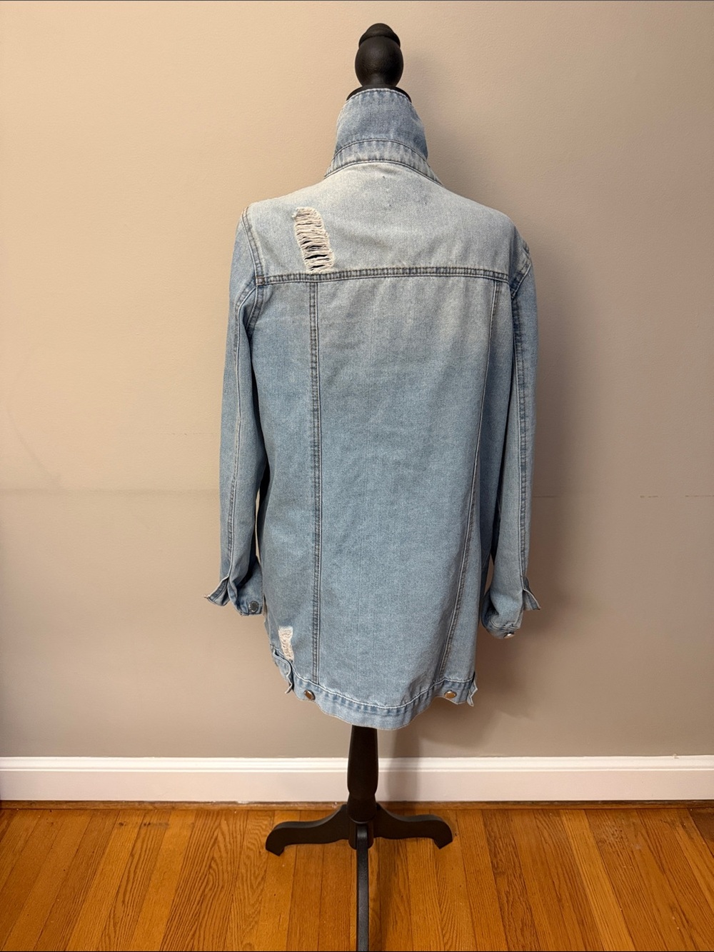 Cisono Longline Distressed Denim Jacket Light Wash Medium - Picture 4 of 5